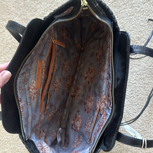 Hobo Black Leather Tote - Picture 4 of 5